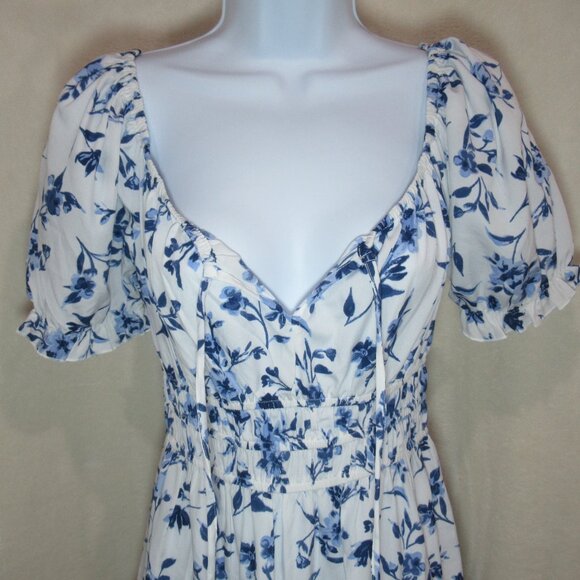 Hint of Blush Floral Puff-Sleeve Dress | Size S - Picture 4 of 11